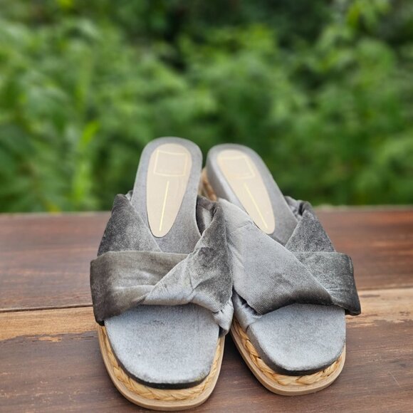 Dolce Vita Grey Velvet Flat Sandals, Women's Sandals, Size 7, Pre-owned,Like new - Picture 10 of 14